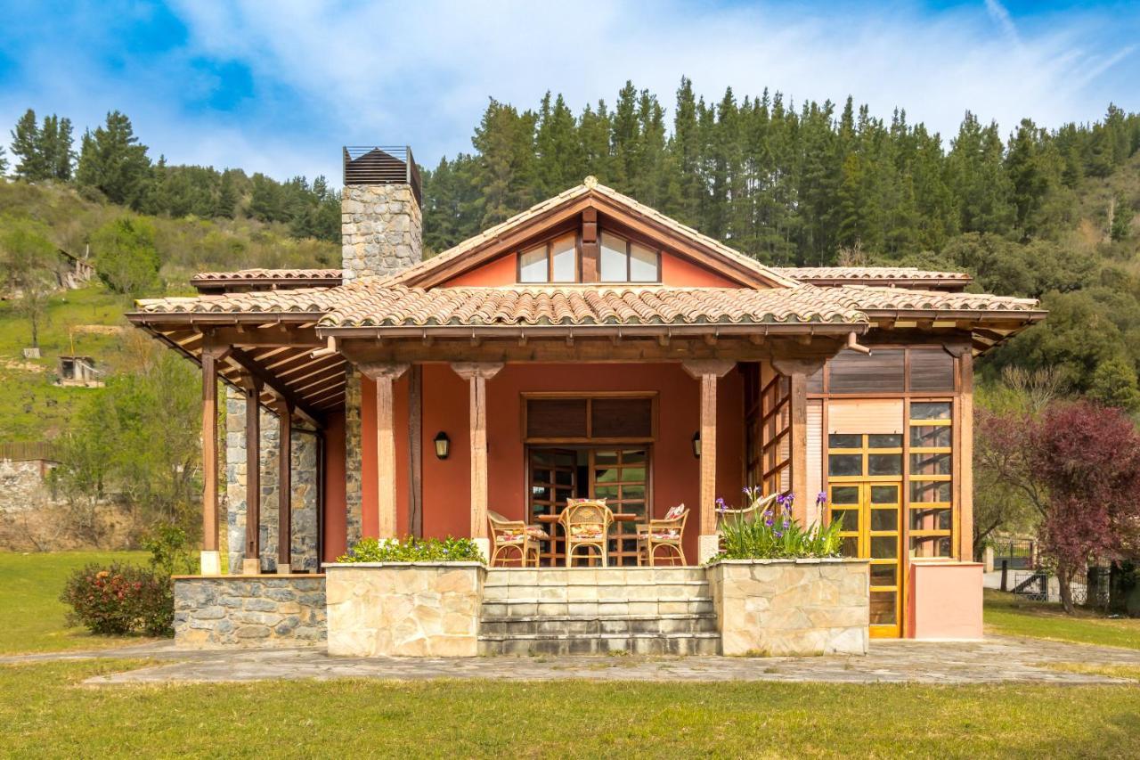 Exclusivo Chalet En Потес Екстериор снимка