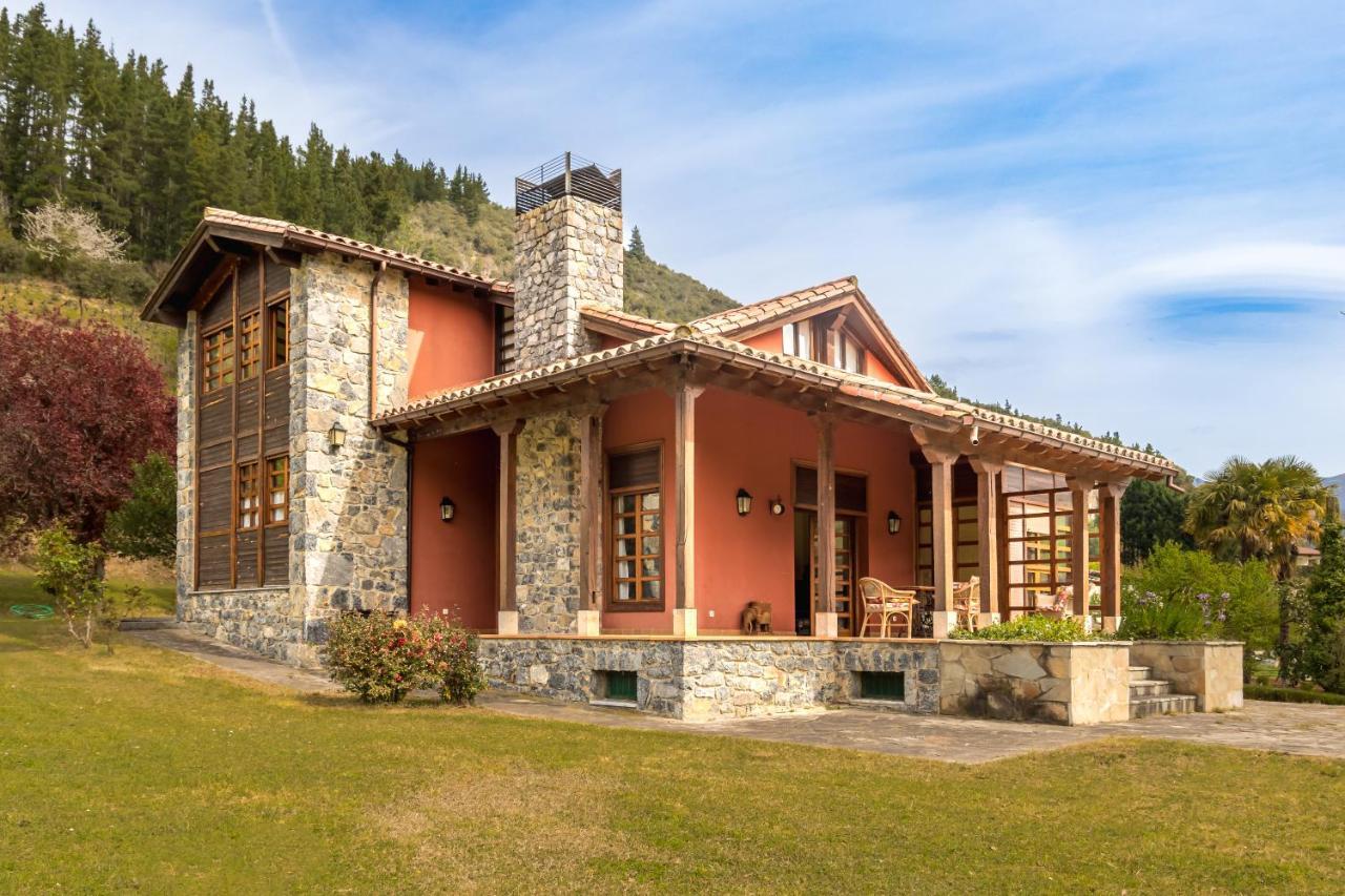 Exclusivo Chalet En Потес Екстериор снимка